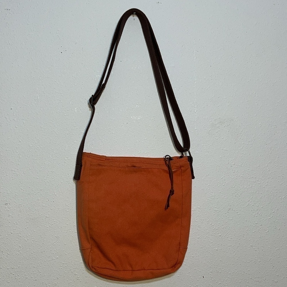 Duluth Women’s Burnt Orange Cross Body outdoors Hiking Purse - Picture 6 of 11